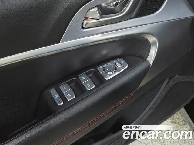 Genesis G70 2018 — ფოტო 6/20