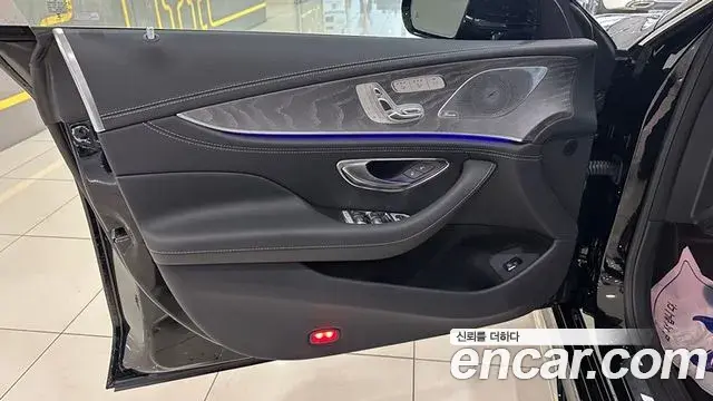 Mercedes-Benz AMG GT 2025 — Şəkil 17/20
