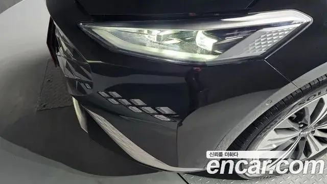 Kia K8 2023 — Şəkil 9/32
