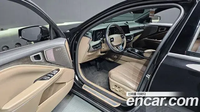 Kia K8 2023 — Şəkil 15/32