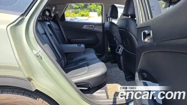 Kia Sportage 2022 — Фото 12/20