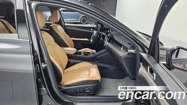 Kia K5 2021 — Photo 9/30