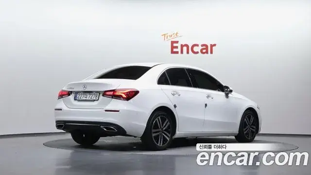 Mercedes-Benz A-Class 2021 — ფოტო 18/30