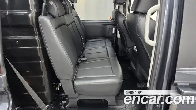 Hyundai Staria 2021 — Фото 11/20