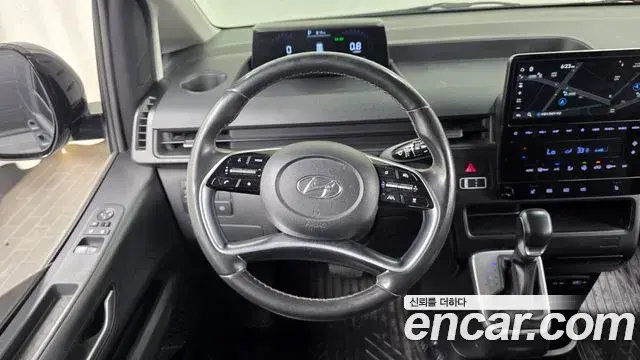Hyundai Staria 2021 — Фото 12/20