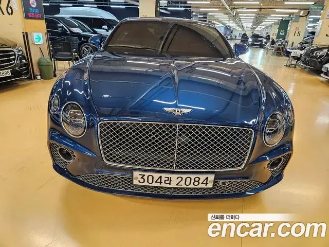 Bentley Continental GT 2023 — Фото 3/20