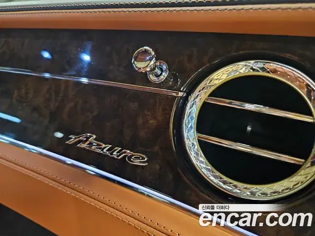 Bentley Continental GT 2023 — Фото 18/20