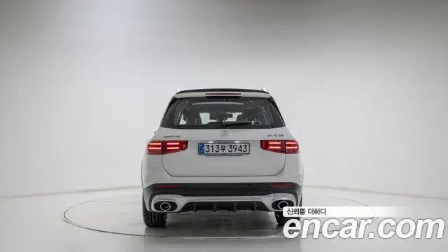 Mercedes-Benz GLB-Class 2025 — Фото 4/20