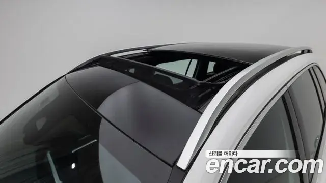 Mercedes-Benz GLB-Class 2025 — Фото 12/20