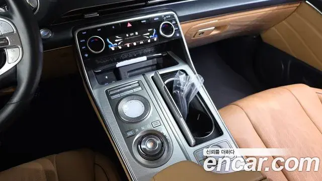 Genesis GV80 2022 — Фото 9/20