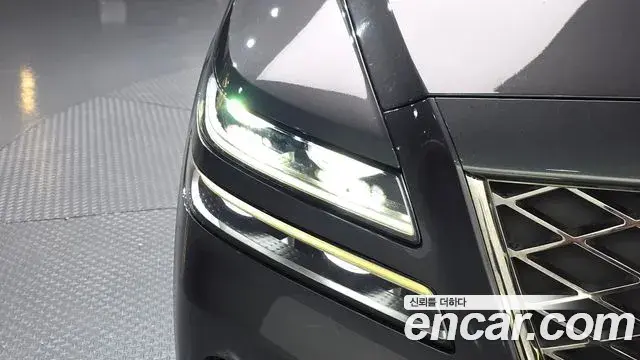 Genesis GV80 2022 — Photo 27/34