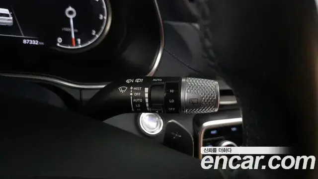 Genesis GV80 2022 — Photo 25/34