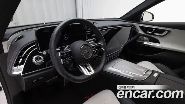Mercedes-Benz E-Class 2025 — ფოტო 1/20