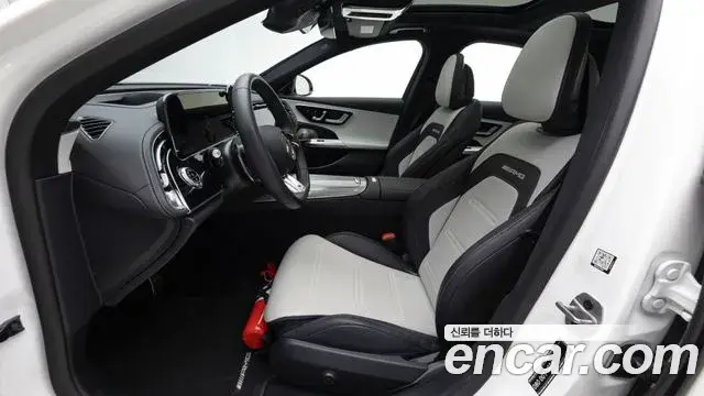 Mercedes-Benz E-Class 2025 — ფოტო 4/20