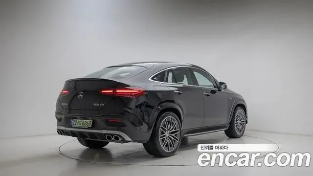 Mercedes-Benz GLE-Class 2025 — Photo 6/20