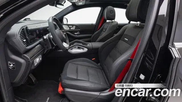 Mercedes-Benz GLE-Class 2025 — Photo 17/20
