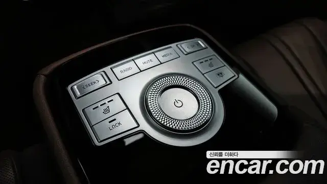 Genesis G80 2021 — Şəkil 17/32
