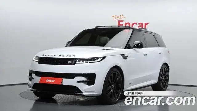 Land Rover Range Rover Sport 2025 — Фото 9/20