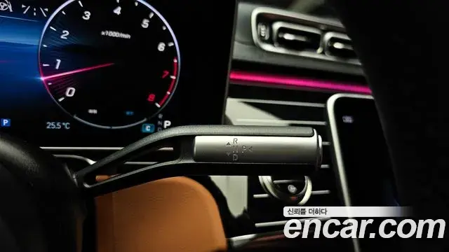 Mercedes-Benz S-Class 2025 — ფოტო 26/32