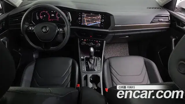 Volkswagen Jetta 2021 — ფოტო 11/20