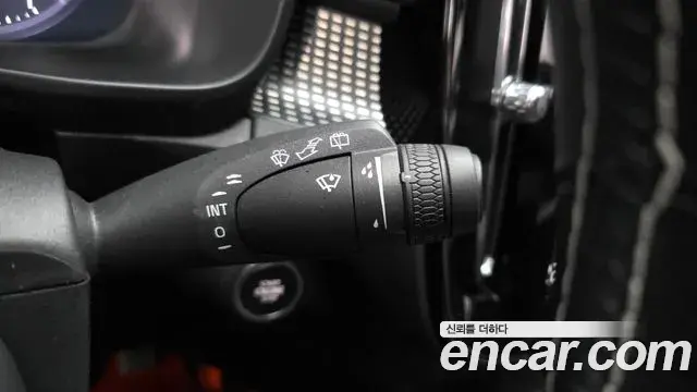 Volvo XC40 2020 — Photo 34/37
