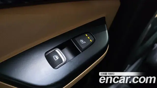 Kia Carnival 2020 — Photo 17/20
