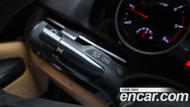 Kia Carnival 2020 — Photo 19/20