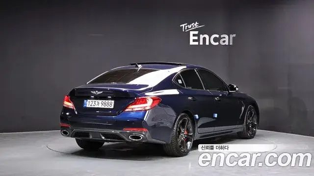 Genesis G70 2019 — Photo 8/20