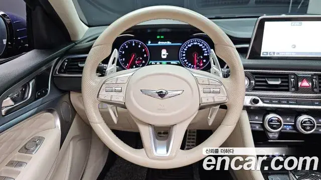 Genesis G70 2019 — Photo 17/20