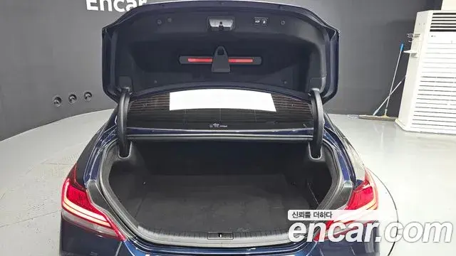 Genesis G70 2019 — Photo 3/20