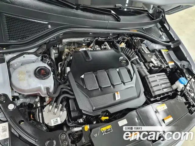 Volkswagen T-Roc 2021 — ფოტო 17/20