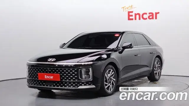 Hyundai Grandeur 2022 — Фото 1/20