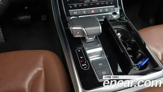 Audi Q7 2021 — Фото 9/20