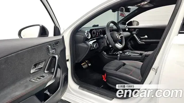 Mercedes-Benz A-Class 2026 — Şəkil 19/20