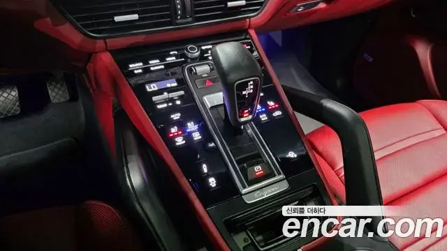 Porsche Cayenne 2021 — Şəkil 2/40