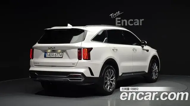Kia Sorento 2023 — Şəkil 15/30