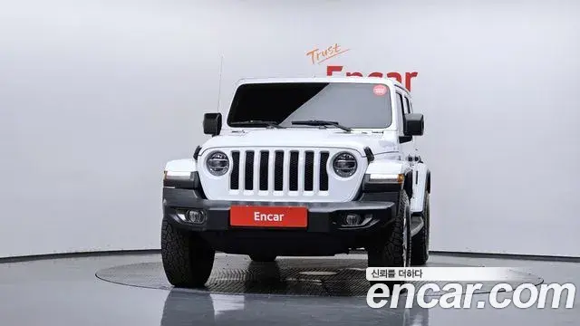 Jeep Wrangler 2018 — ფოტო 10/20