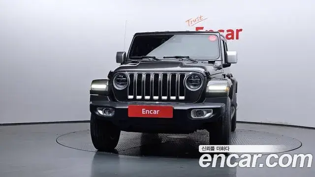 Jeep Wrangler 2019 — Şəkil 16/29