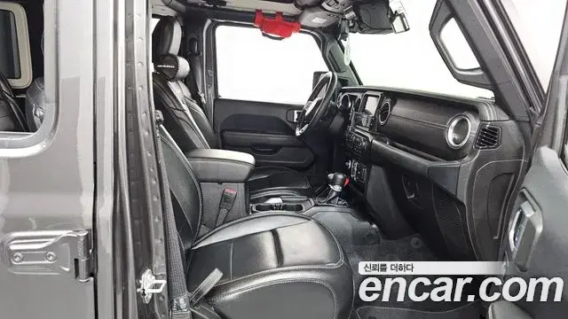 Jeep Wrangler 2019 — Şəkil 3/29