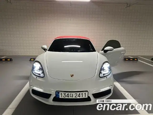 Porsche 718 Boxster 2018 — ფოტო 13/19