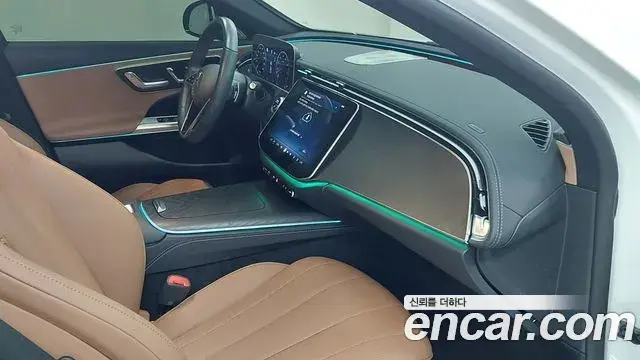 Mercedes-Benz E-Class 2025 — Şəkil 18/20