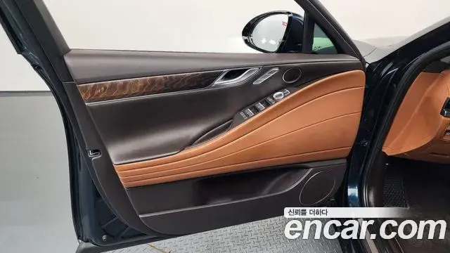 Genesis G80 2022 — Şəkil 26/40