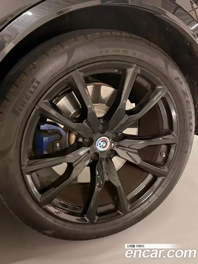 BMW X7 2023 — Şəkil 15/20