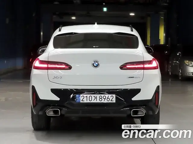BMW X4 2023 — Şəkil 8/20