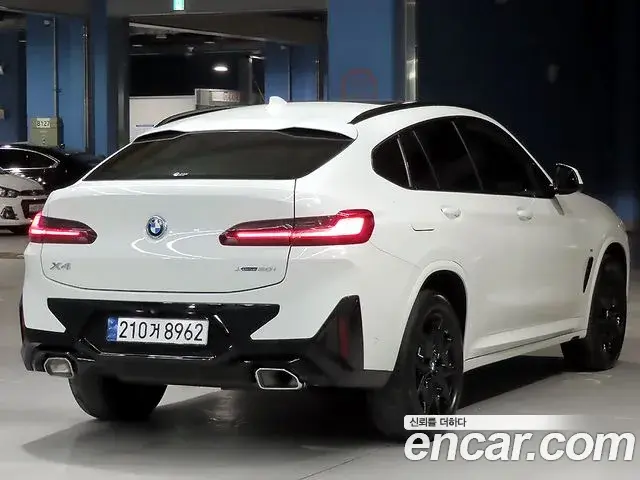 BMW X4 2023 — Şəkil 13/20