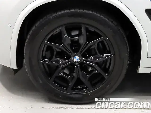 BMW X4 2023 — Şəkil 14/20