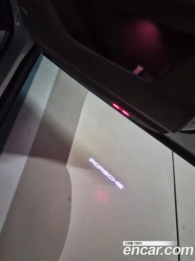 Porsche Cayenne 2021 — Şəkil 10/13
