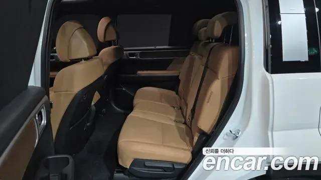 Hyundai Santa Fe 2024 — Фото 11/20