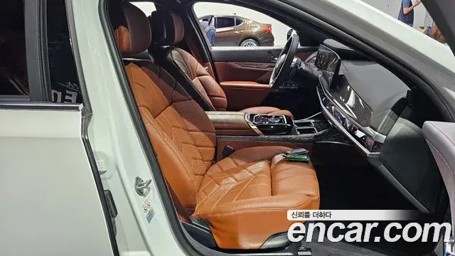 BMW 7 Series 2022 — Şəkil 27/31