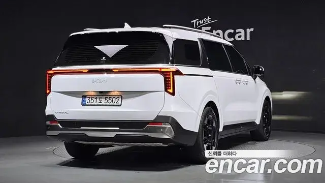 Kia Carnival 2024 — Photo 1/20
